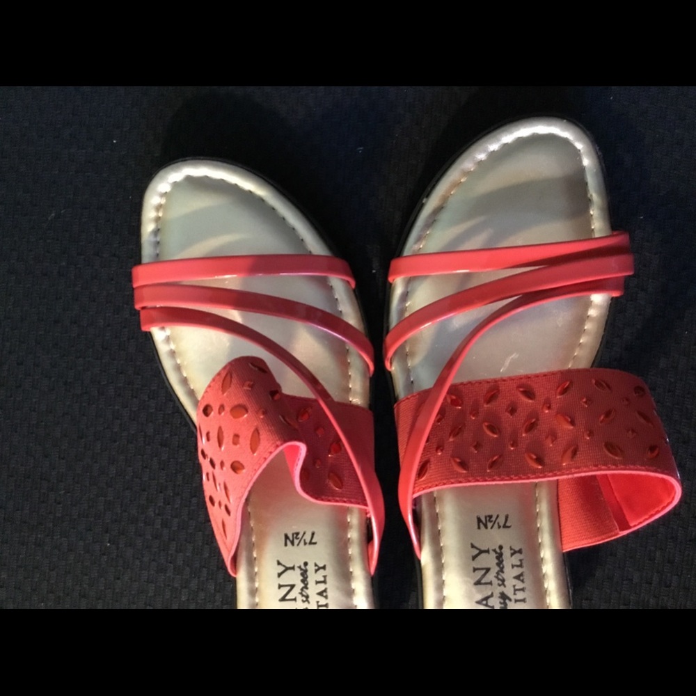 Sandals TUSCANY ITALY  New  7.5W